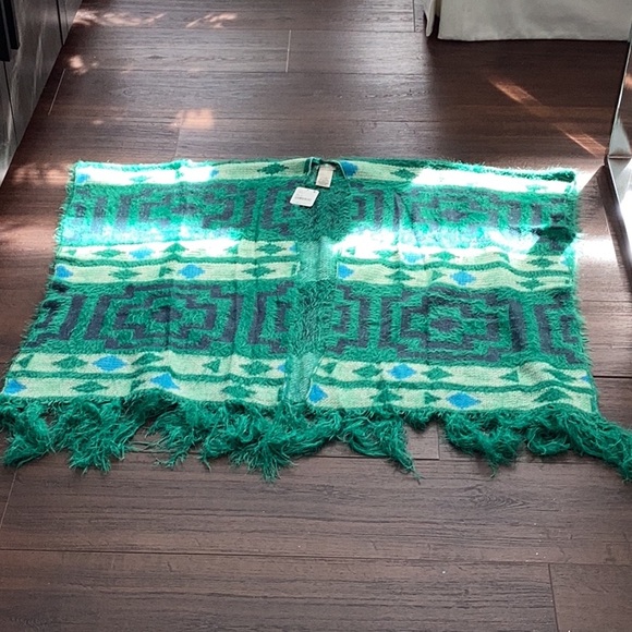 Free People NWT Poncho Diamond-Back Cozy Sweater Kimono in Green OS Shawl Wrap - Picture 4 of 7